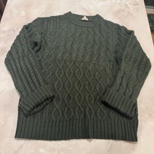 Hem & Thread Green Cable Knit Sweater Medium